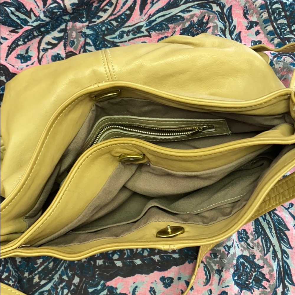 Stone Mountain leather purse - Picture 3 of 5